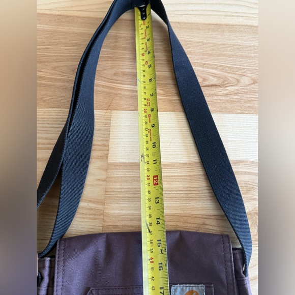 Carhartt Crossbody Wine Color Bag Women's Crossbody Carry All Tote Purse Snap - Picture 6 of 11